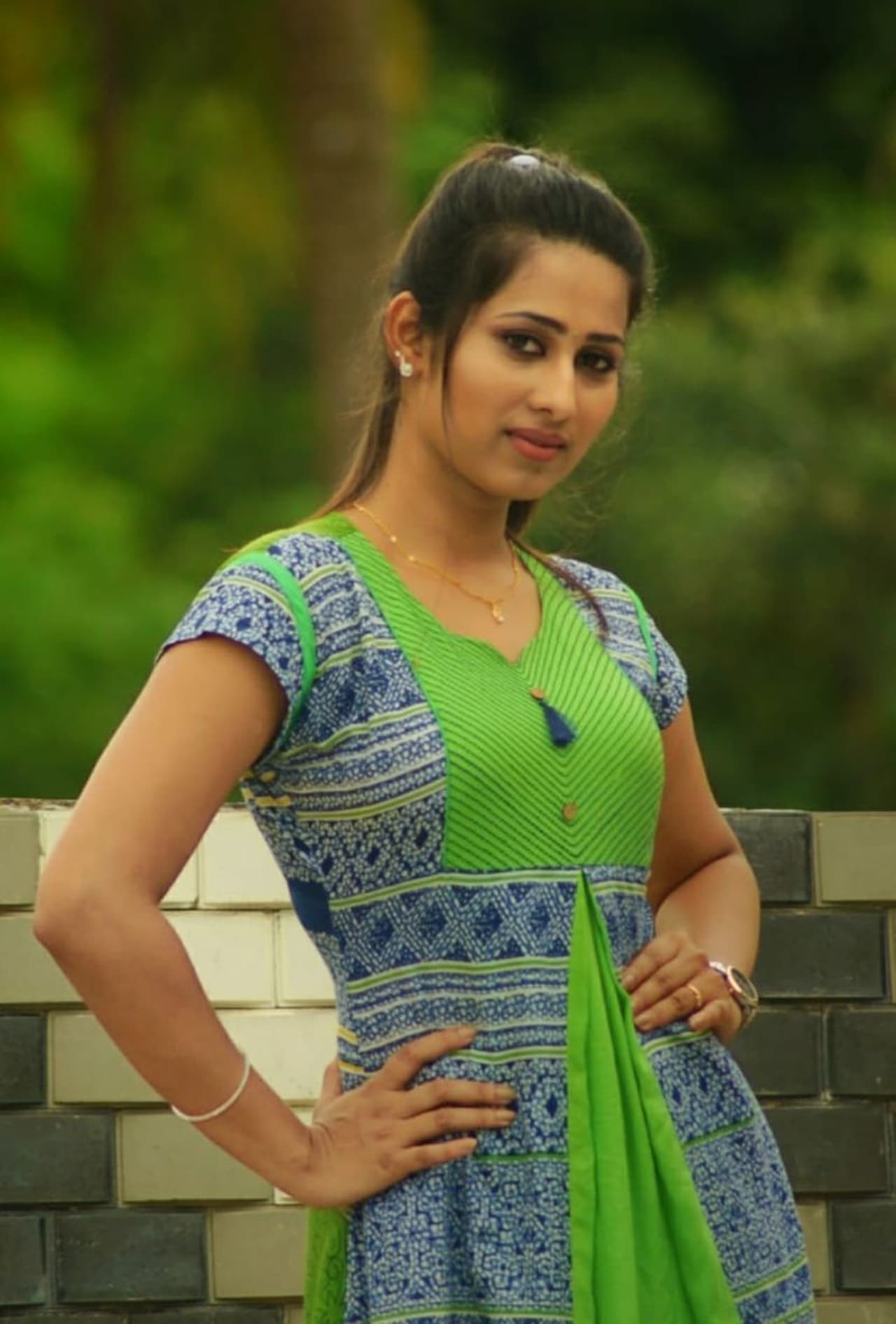 ಪ್ರಿಯಾ ಹೆಗ್ಡೆ ಮೂಲತಃ ಮೂಡಬಿದ್ರೆಯವರು. ಪ್ರಿಯಾ ಹೆಗ್ಡೆ ಮೂಲತಃ ಮೂಡಬಿದ್ರೆಯವರು.