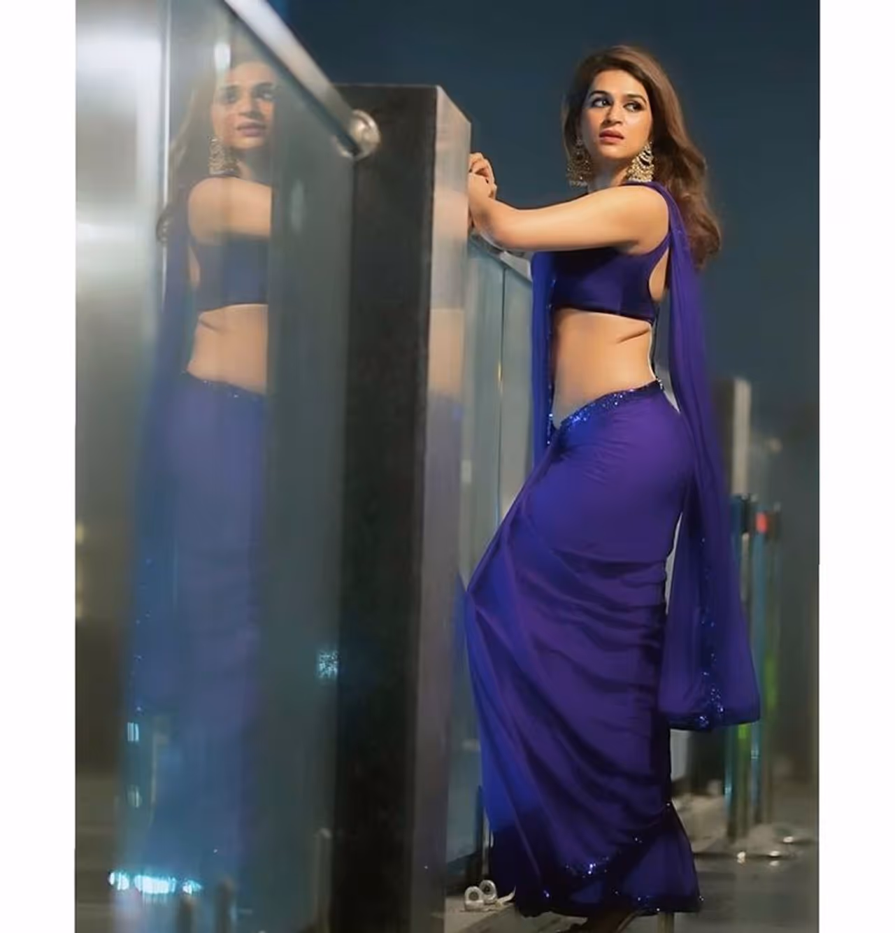 (Courtesy:Instagram)సిద్దు ఫ్రమ్ శ్రీకాకుళం చిత్రంతో శ్రద్దా దాస్ టాలీవుడ్ కు పరిచయమైంది. (Courtesy:Instagram)సిద్దు ఫ్రమ్ శ్రీకాకుళం చిత్రంతో శ్రద్దా దాస్ టాలీవుడ్ కు పరిచయమైంది.