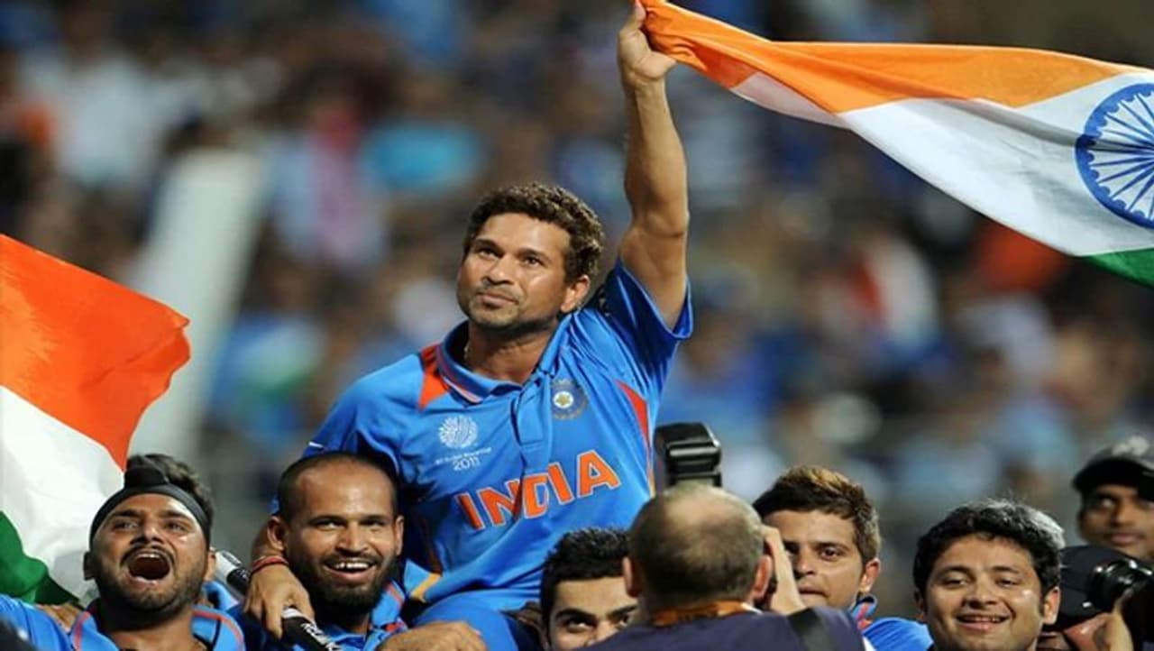 ಬ್ಯಾಡ್ಮಿಂಟನ್ ತಾರೆ ಪಿವಿ ಸಿಂಧು ಬೆನ್ನಲ್ಲೇ ಸರ್ಕಾರಕ್ಕೆ ಹಣ ದೇಣಿಗೆ ನೀಡಿದ ದಿಗ್ಗಜ ಕ್ರಿಕೆಟಿಗ ಸಚಿನ್ ತೆಂಡುಲ್ಕರ್ ಬ್ಯಾಡ್ಮಿಂಟನ್ ತಾರೆ ಪಿವಿ ಸಿಂಧು ಬೆನ್ನಲ್ಲೇ ಸರ್ಕಾರಕ್ಕೆ ಹಣ ದೇಣಿಗೆ ನೀಡಿದ ದಿಗ್ಗಜ ಕ್ರಿಕೆಟಿಗ ಸಚಿನ್ ತೆಂಡುಲ್ಕರ್