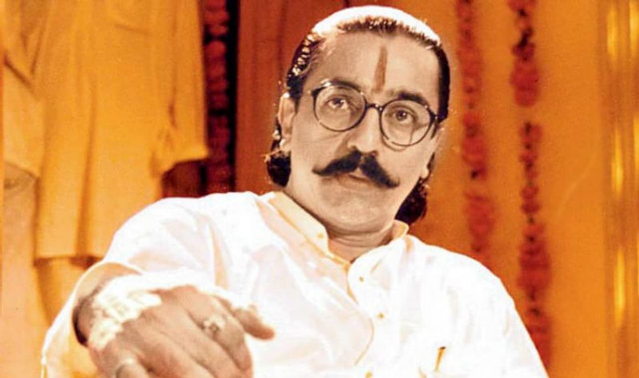 Hey Ram, which was released on the same day 20 years ago, talked about the most sensitive topics of India. The movie did not fail to impress the audience. Even after 20 years of its release, the movie still stands out as a masterpiece. Hey Ram, which was released on the same day 20 years ago, talked about the most sensitive topics of India. The movie did not fail to impress the audience. Even after 20 years of its release, the movie still stands out as a masterpiece.