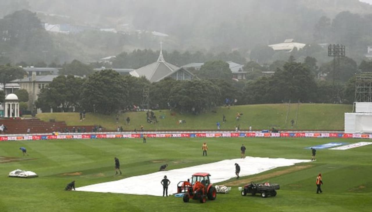 The pitch is covered due to rain. The final session was washed out. At stumps, India were 122/5 in 55 overs The pitch is covered due to rain. The final session was washed out. At stumps, India were 122/5 in 55 overs