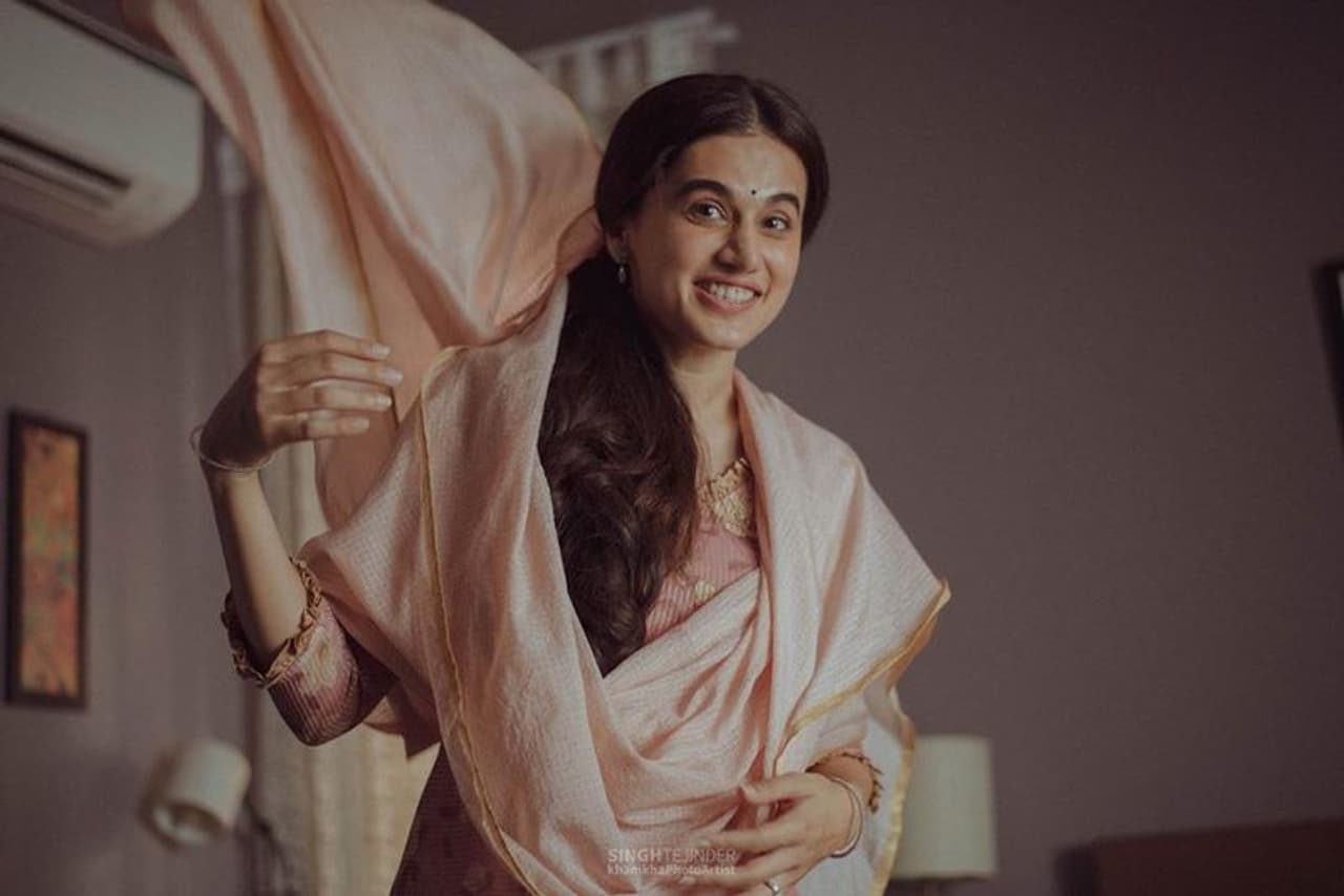 Taapsee photos Taapsee photos