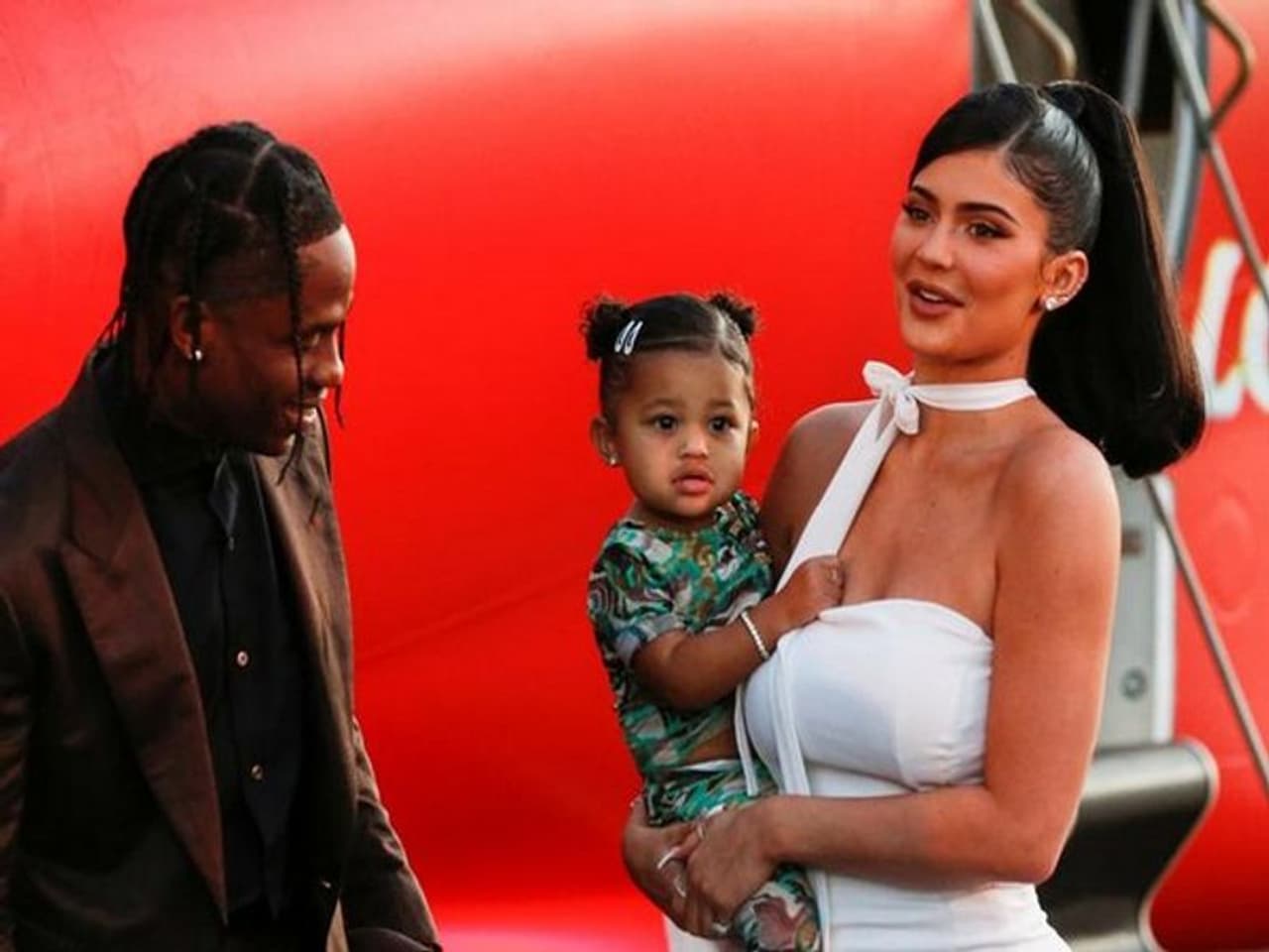 Beauty mogul Kylie Jenner and rapper Travis Scott reunited to take their adorable little girl Stormi for some family fun.