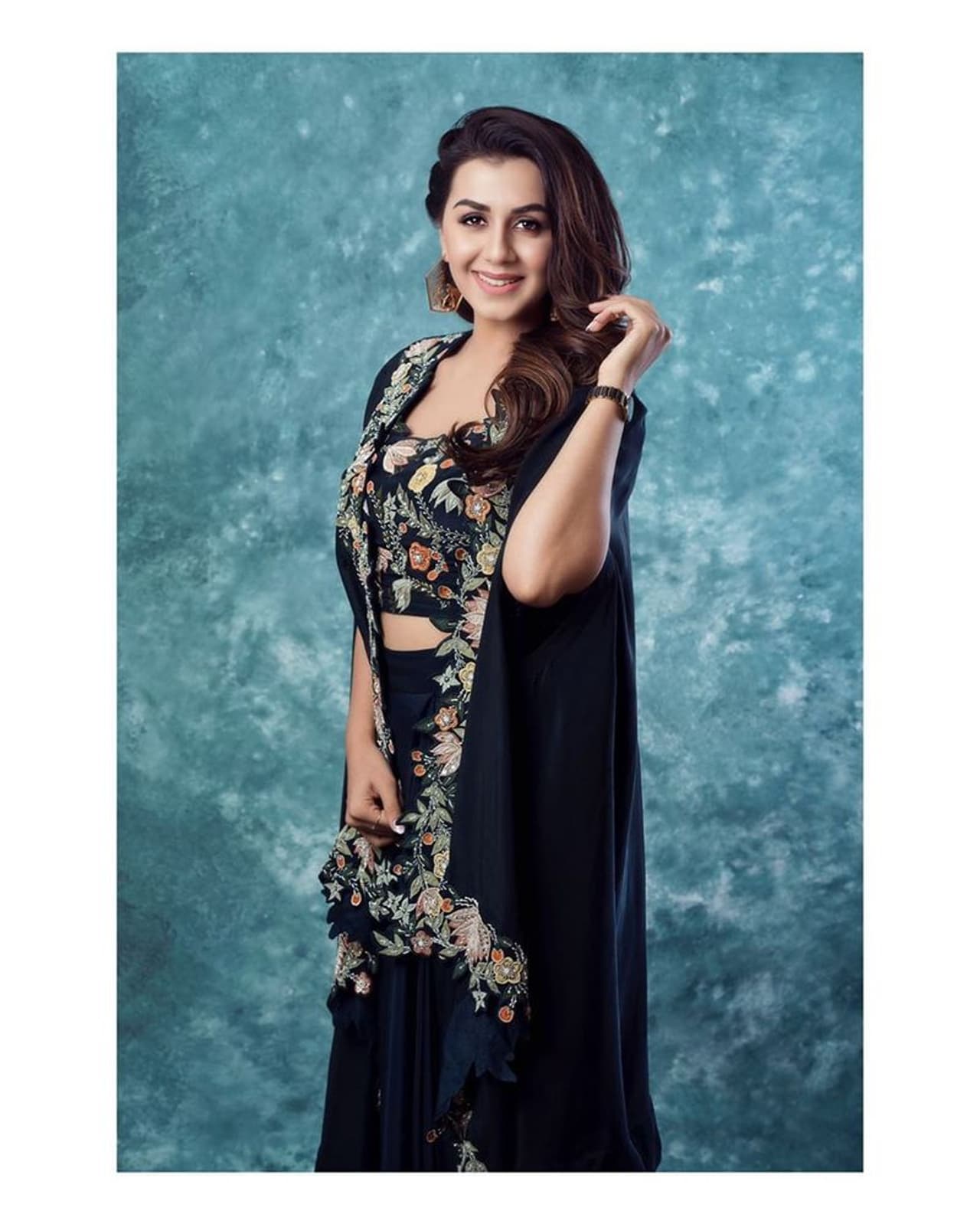 Nikki galrani hot photoshoot in variety dress Nikki galrani hot photoshoot in variety dress