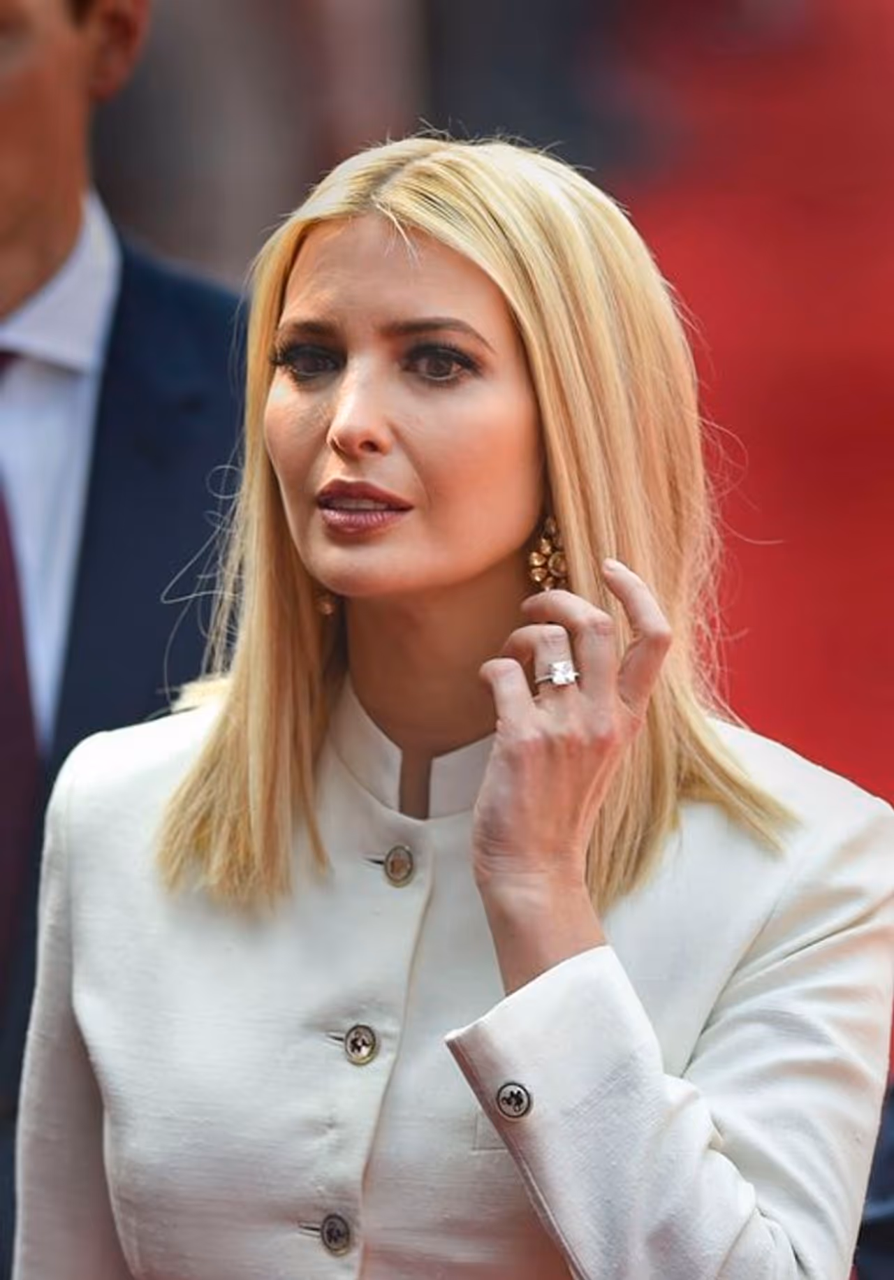 ಭಾರತಕ್ಕೆ ಭೇಟಿ ನೀಡಿದಾಗ ಸೋಶಿಯಲ್ ಮೀಡಿಯಾದಲ್ಲಿ ಕಣ್ಮನ ಸೆಳೆದ ಸುಂದರಿ. ಭಾರತಕ್ಕೆ ಭೇಟಿ ನೀಡಿದಾಗ ಸೋಶಿಯಲ್ ಮೀಡಿಯಾದಲ್ಲಿ ಕಣ್ಮನ ಸೆಳೆದ ಸುಂದರಿ.