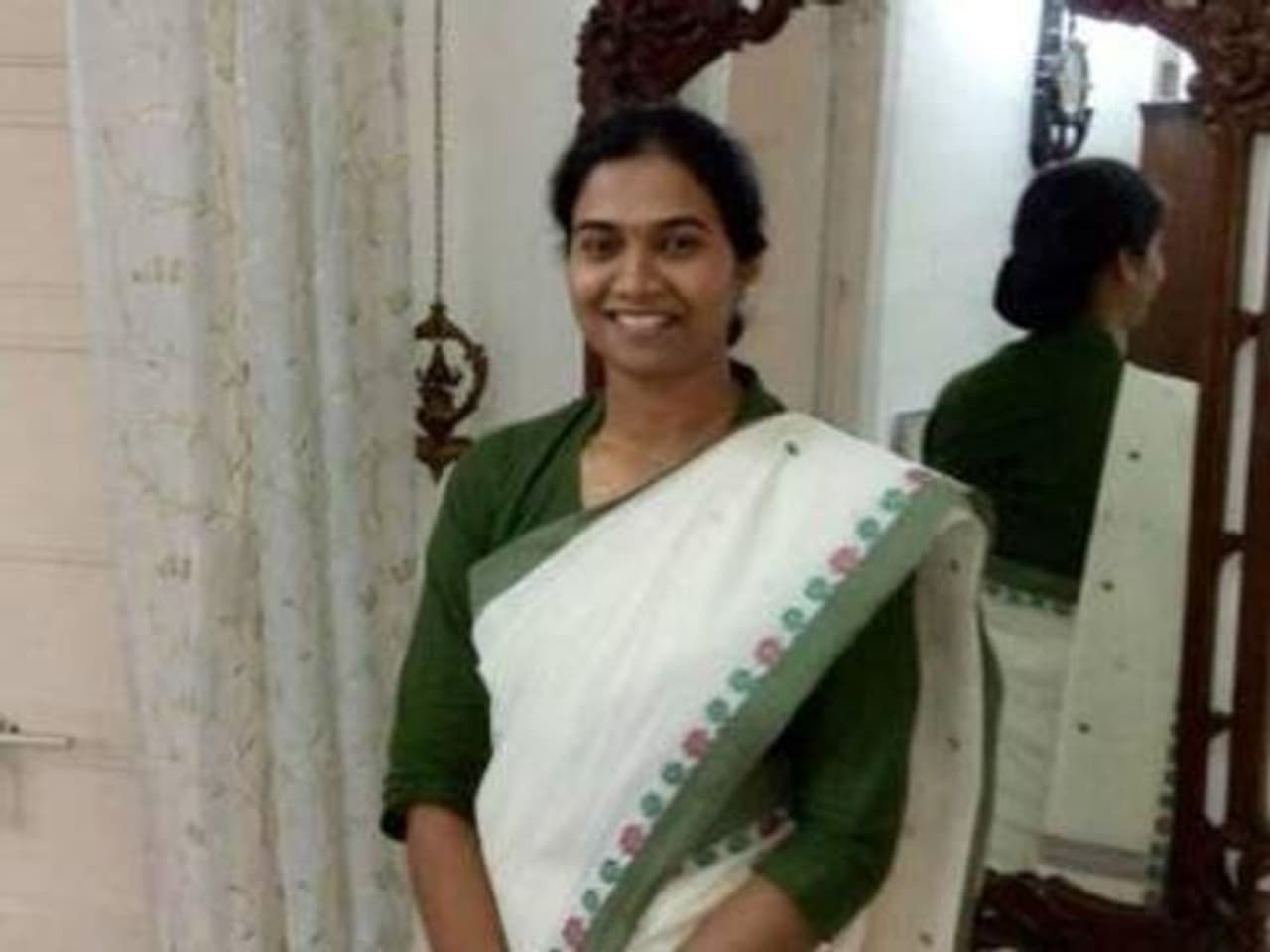 2016ನೇ ಸಾಲಿನ ಐಎಎಸ್ ಟಾಪರ್ ನಂದಿನಿ ಕೆ.ಆರ್. 2016ನೇ ಸಾಲಿನ ಐಎಎಸ್ ಟಾಪರ್ ನಂದಿನಿ ಕೆ.ಆರ್.