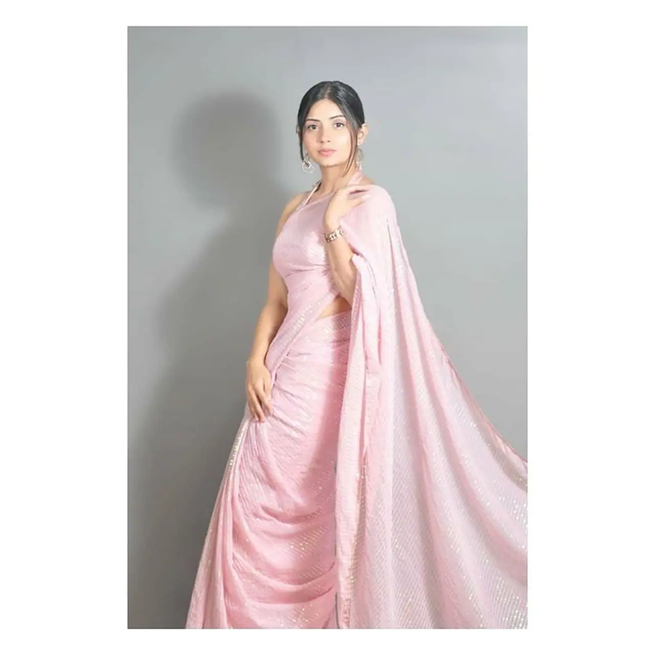 kashmira cute stills