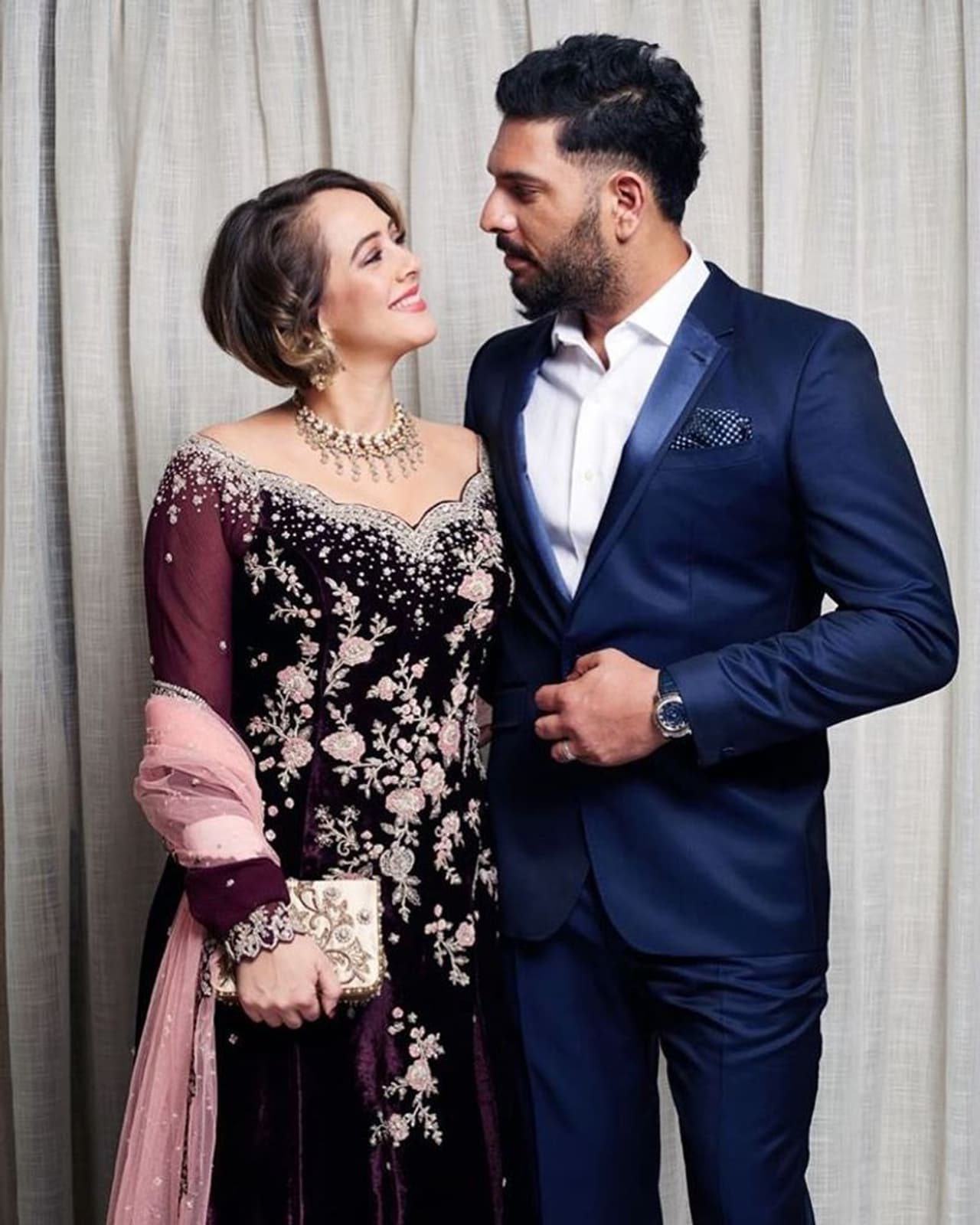 33ನೇ ವರ್ಷದ ಹುಟ್ಟು ಹಬ್ಬ ಆಚರಿಸಿಕೊಂಡ ಯುವರಾಜ್ ಸಿಂಗ್ ಪತ್ನಿ ಹಝೆಲ್ ಕೀಚ್ 33ನೇ ವರ್ಷದ ಹುಟ್ಟು ಹಬ್ಬ ಆಚರಿಸಿಕೊಂಡ ಯುವರಾಜ್ ಸಿಂಗ್ ಪತ್ನಿ ಹಝೆಲ್ ಕೀಚ್