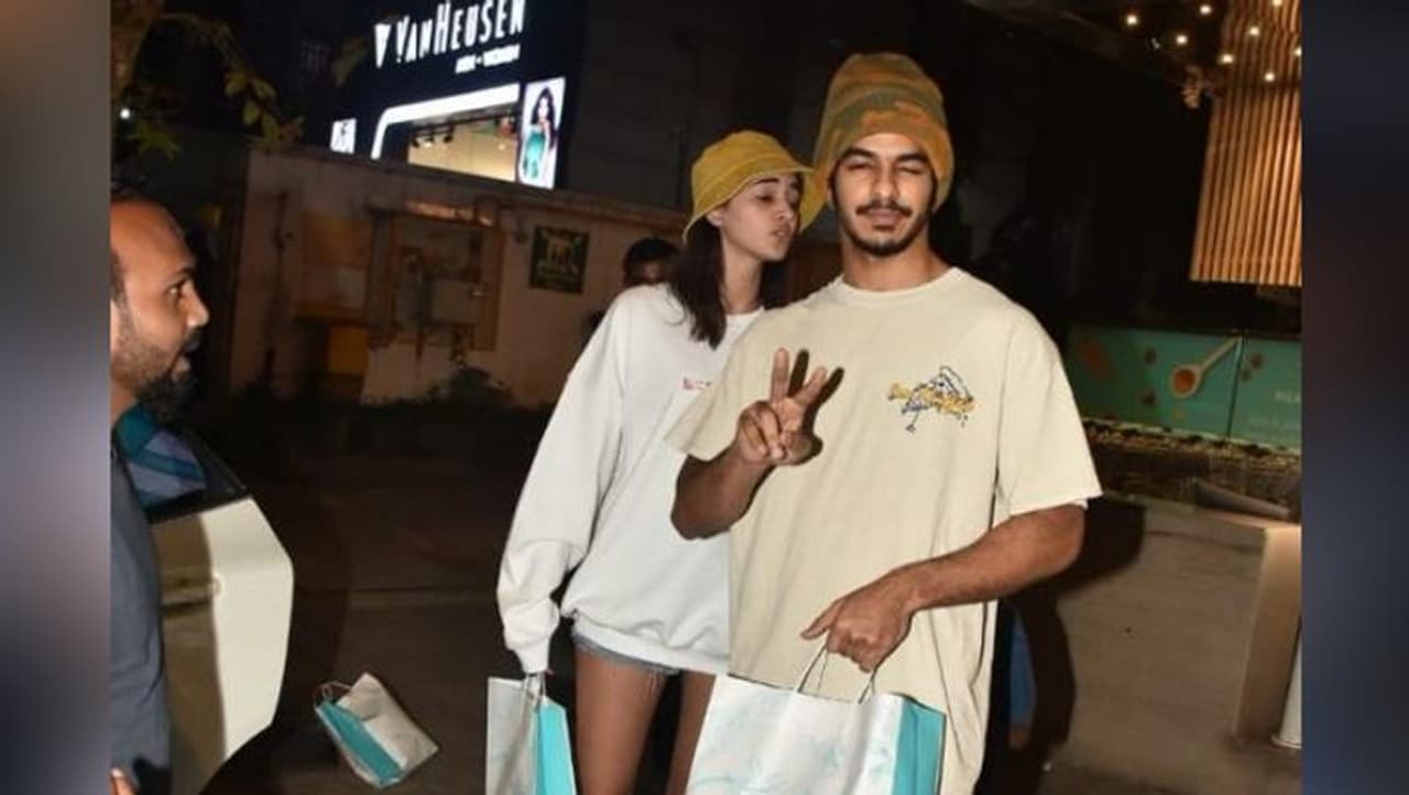 <p>Ananya Panday has been in the news for her upcoming film, Khaali Peeli which has created a huge buzz in the audience for a brand new avatar of her Bambaiya character. Ananya has taken things a notch higher and will be seen performing action for the first time on screen.</p>