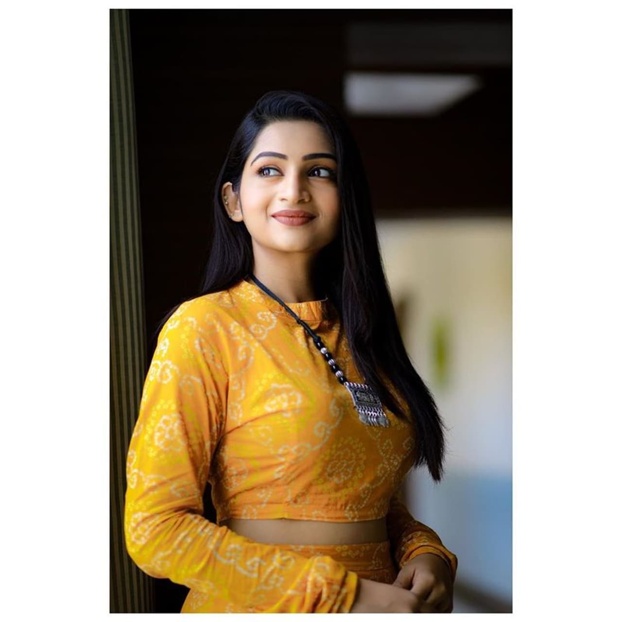 பார்வையில் இழுக்கும் நக்ஷத்திரா பார்வையில் இழுக்கும் நக்ஷத்திரா