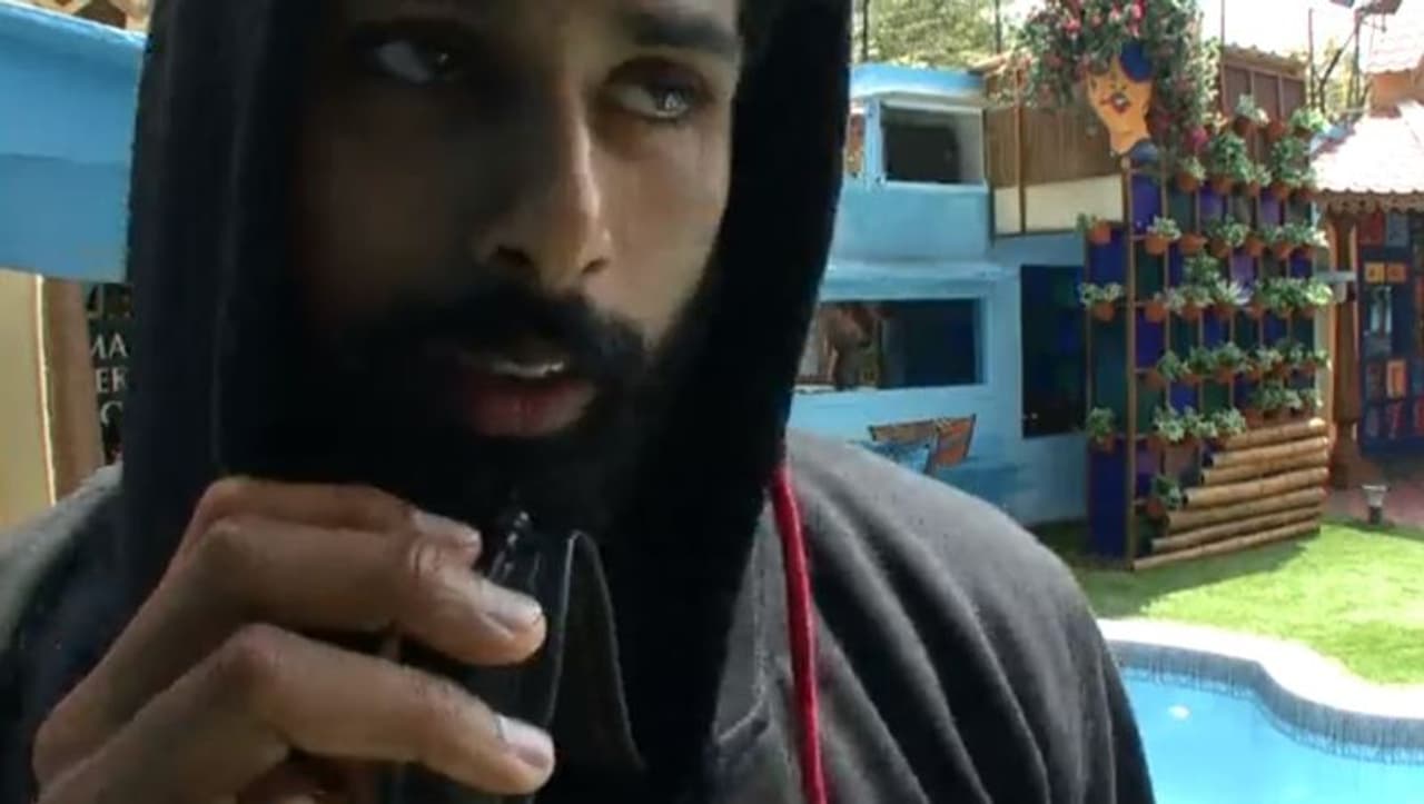 ബിഗ് ബോസ് എനിക്ക് വീണാ നായര്‍ക്കെതിരെ ഒരു പരാതിയുണ്ട്. പരിഹാരം കാണണം.