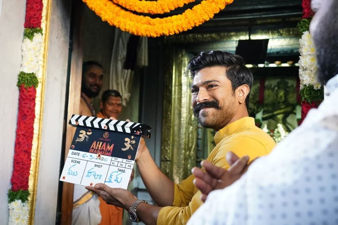 యువ హీరో మంచు మనోజ్ చాలా కాలం తరువాత సిల్వర్ స్క్రీన్ పై డిఫరెంట్ సినిమాతో రాబోతున్నాడు యువ హీరో మంచు మనోజ్ చాలా కాలం తరువాత సిల్వర్ స్క్రీన్ పై డిఫరెంట్ సినిమాతో రాబోతున్నాడు