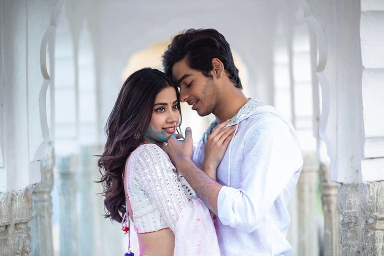 Janhvi Kapoor is the new bud in Bollywood and carved a niche for herself at the age of 23. She made her debut with the film Dhadak and has managed to steal many hearts. Janhvi Kapoor is the new bud in Bollywood and carved a niche for herself at the age of 23. She made her debut with the film Dhadak and has managed to steal many hearts.