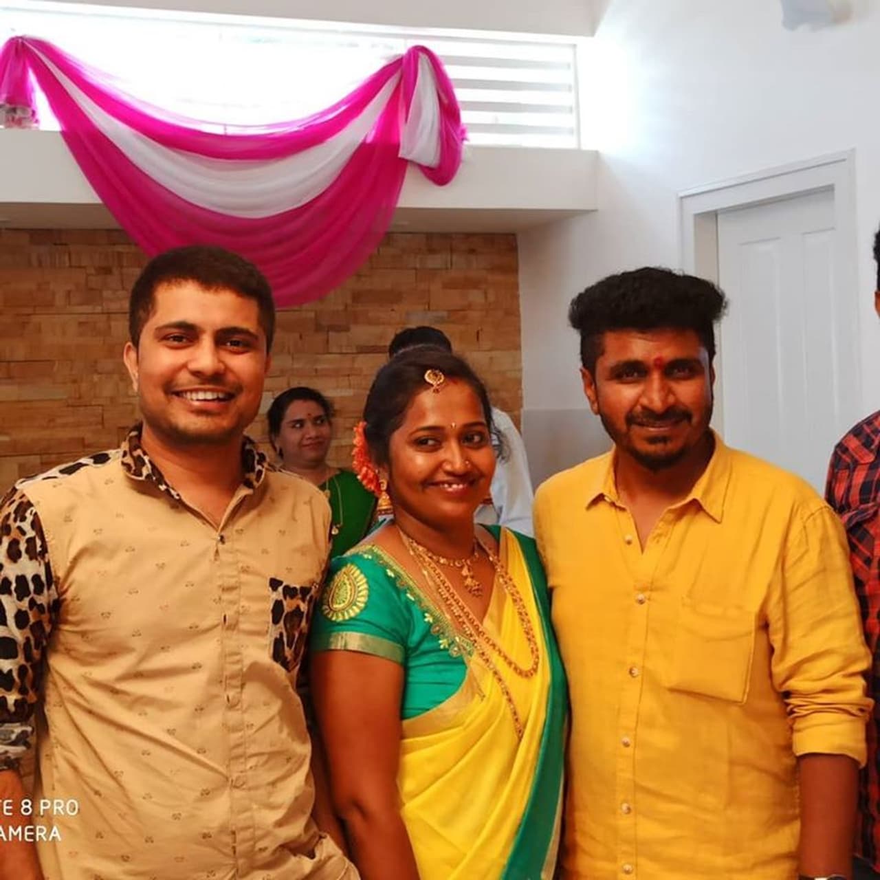 ಇವತ್ತು ನಮ್ ಕುರಿ ಪ್ರತಾಪ್ ಅವರ ಮನೆ ಗೃಹಪ್ರವೇಶ ಇತ್ತು ಇವತ್ತು ನಮ್ ಕುರಿ ಪ್ರತಾಪ್ ಅವರ ಮನೆ ಗೃಹಪ್ರವೇಶ ಇತ್ತು