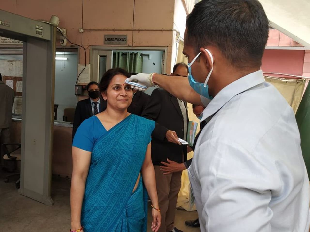 കൊവിഡ് ഭീതിക്കെതിരെ ഒന്നിച്ച് പ്രവര്‍ത്തിക്കാന്‍ വിദേശ കാര്യ മന്ത്രി എസ്. ജയശങ്കര്‍ അമേരിക്കന്‍ സ്റ്റേറ്റ് സെക്രട്ടറി മൈക്ക് പോംപയോയുമായി ചര്‍ച്ച നടത്തി.