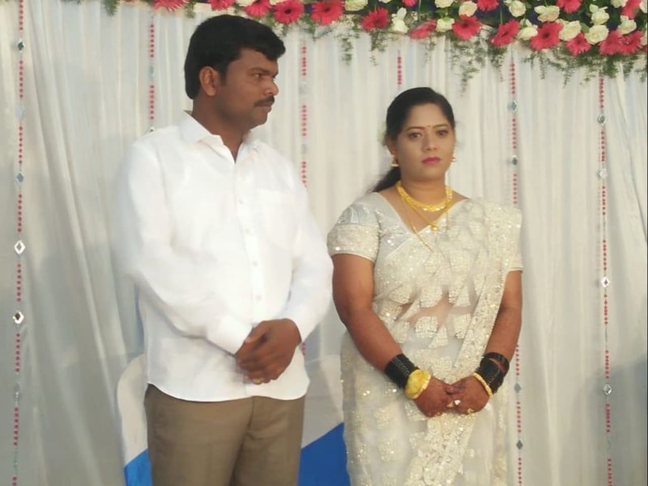 ಜನತಾ ಕರ್ಫ್ಯೂ ದಿನ ತುಮಕೂರಿನಲ್ಲಿ ನಡೆದ ವಿವಾಹ ಜನತಾ ಕರ್ಫ್ಯೂ ದಿನ ತುಮಕೂರಿನಲ್ಲಿ ನಡೆದ ವಿವಾಹ