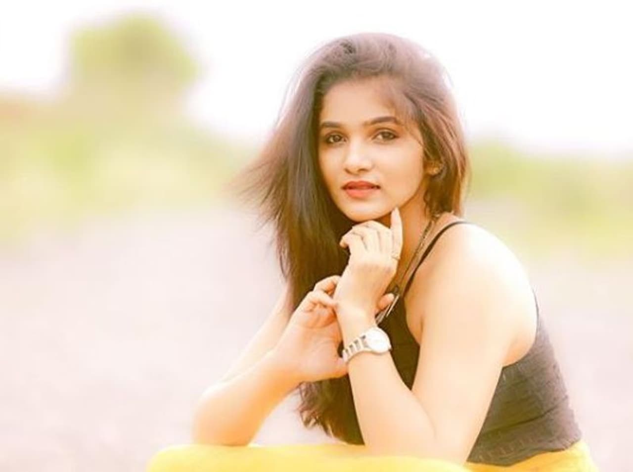 ಹುಲಿರಾಯ ಚಿತ್ರದ ಮೂಲಕ ಸ್ಯಾಂಡಲ್ವುಡ್ಗೆ ಪಾದಾರ್ಪಣೆ ಮಾಡಿದ ದಿವ್ಯಾ. ಹುಲಿರಾಯ ಚಿತ್ರದ ಮೂಲಕ ಸ್ಯಾಂಡಲ್ವುಡ್ಗೆ ಪಾದಾರ್ಪಣೆ ಮಾಡಿದ ದಿವ್ಯಾ.