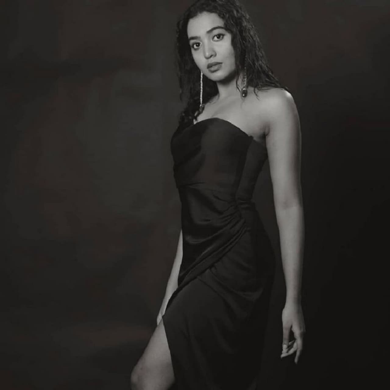 (Courtesy:Instagram)దొరసాని చిత్రంలో శివాత్మిక నటనకు మంచి మార్కులు పడ్డాయి. (Courtesy:Instagram)దొరసాని చిత్రంలో శివాత్మిక నటనకు మంచి మార్కులు పడ్డాయి.