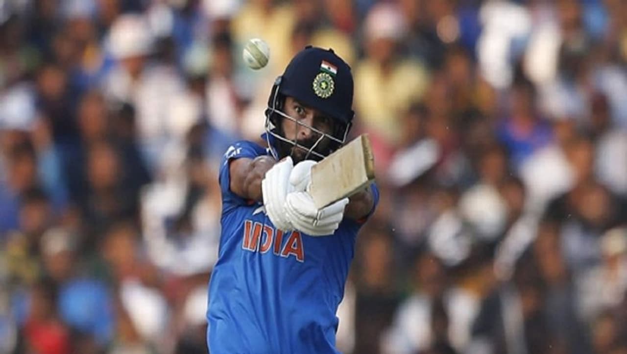 ಈಗಾಗಲೇ YouWeCan ಎನ್ನುವ NGO ಮೂಲಕ ಕ್ಯಾನ್ಸರ್ ಪೀಡಿತ ರೋಗಿಗಳಿಗೆ ನೆರವಾಗುತ್ತಿರುವ ಯುವಿ ಈಗಾಗಲೇ YouWeCan ಎನ್ನುವ NGO ಮೂಲಕ ಕ್ಯಾನ್ಸರ್ ಪೀಡಿತ ರೋಗಿಗಳಿಗೆ ನೆರವಾಗುತ್ತಿರುವ ಯುವಿ