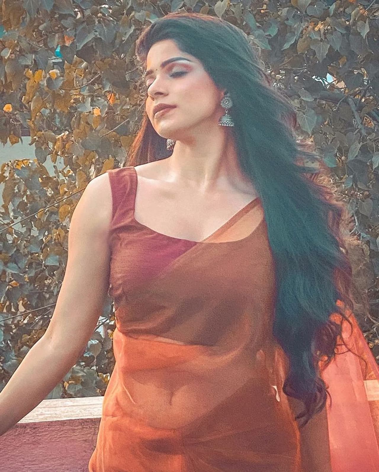 Dhivyabharathi Dhivyabharathi