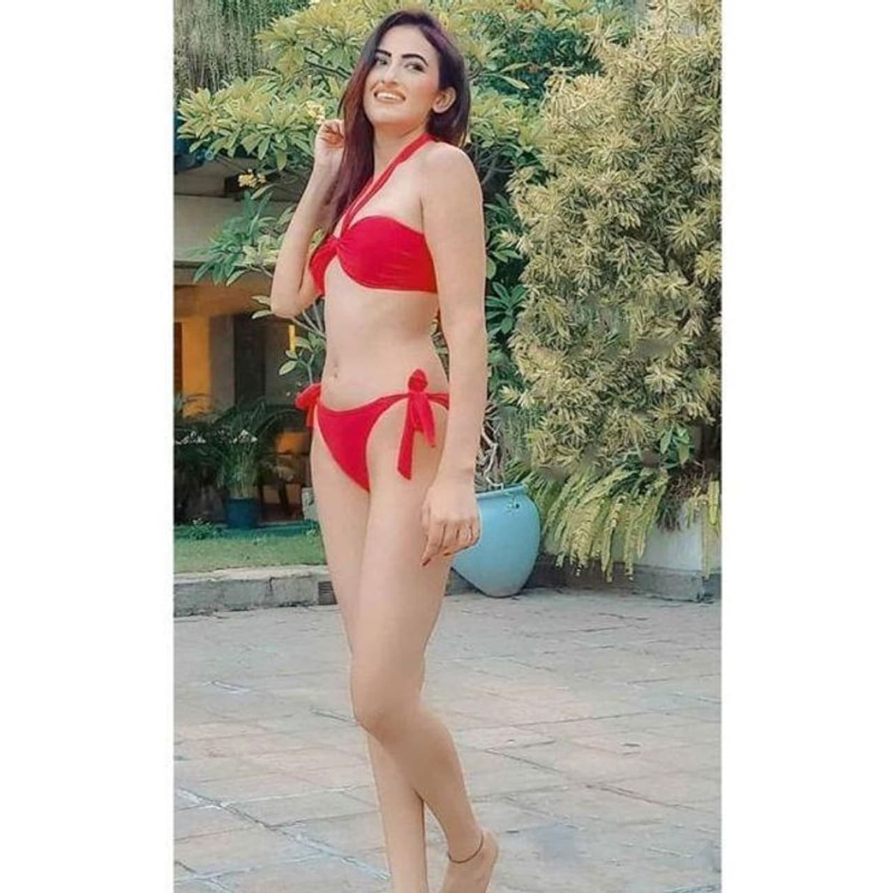 2014లో మోడలింగ్ రంగంలోకి వచ్చి ఆమె అతి వేగంగా తన కెరీర్ లో దూసుకుపోయింది. తన కాలేజీలో చేసిన ఓ పోగ్రామ్ తను ఈ ప్రపంచంలోకి వచ్చి పడ్డానంటుంది. 2014లో మోడలింగ్ రంగంలోకి వచ్చి ఆమె అతి వేగంగా తన కెరీర్ లో దూసుకుపోయింది. తన కాలేజీలో చేసిన ఓ పోగ్రామ్ తను ఈ ప్రపంచంలోకి వచ్చి పడ్డానంటుంది.