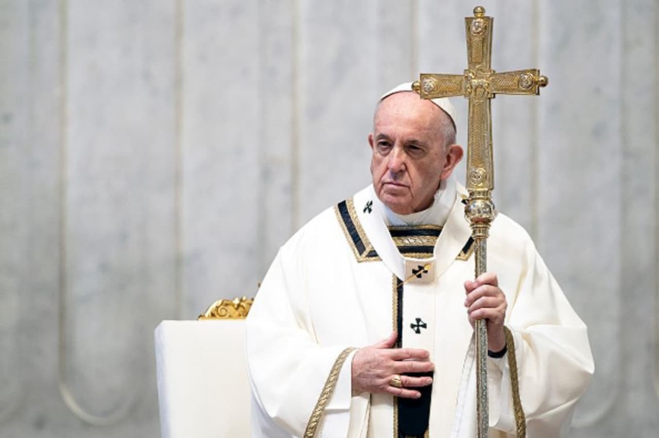 <em> Pope Francis, St. Peter’s Basilica, Rome</em> <em> Pope Francis, St. Peter’s Basilica, Rome</em>