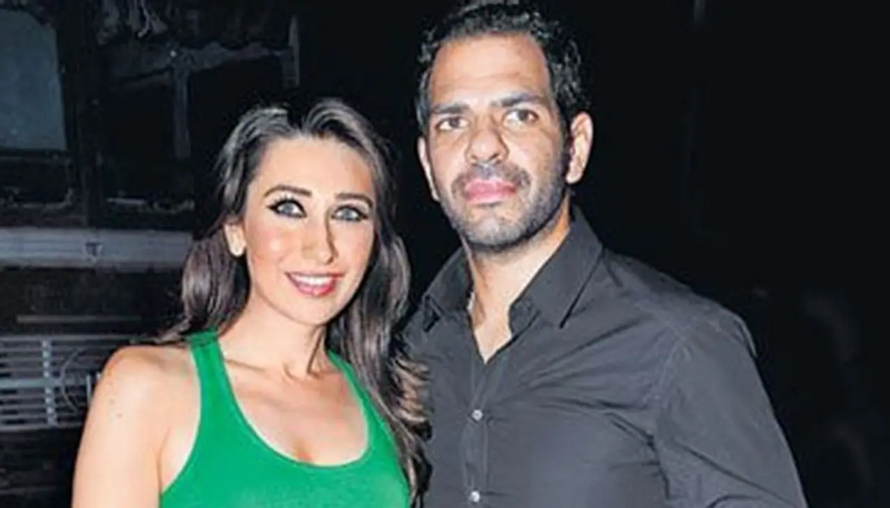 <p>Bollywood actress Karisma Kapoor and her husband Sanjay Kapur parted ways officially two years ago. They were married for 11 years and have two kids, Samaira and Kiaan. Now the kids are staying with their mother Karisma in Mumbai.<br /> </p> <p>Bollywood actress Karisma Kapoor and her husband Sanjay Kapur parted ways officially two years ago. They were married for 11 years and have two kids, Samaira and Kiaan. Now the kids are staying with their mother Karisma in Mumbai.<br /> </p>