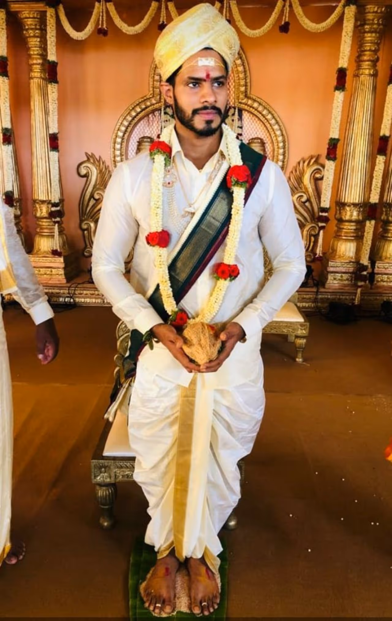 క‌రోనా వైర‌స్ దేశ వ్యాప్తంగా పెరిగిపోతోంది. పాజిటివ్ కేసుల సంక్ష కూడా గ‌ణ‌నీయంగా పెరుగుతుండ‌టంతో కేంద్ర ప్ర‌భుత్వం లాక్‌డౌన్‌ని మే 3 వ‌ర‌కు పొడిగించిన విష‌యం తెలిసిందే.&nbsp;<br />&nbsp;