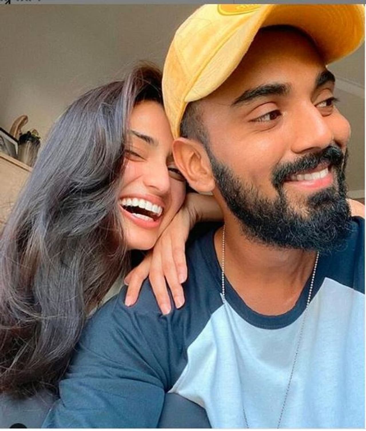 <p>28ನೇ ವಸಂತಕ್ಕೆ ಕಾಲಿಟ್ಟ ಟೀಂ ಇಂಡಿಯಾ ಕ್ರಿಕೆಟಿಗ ಕೆಎಲ್ ರಾಹುಲ್ </p> <p>28ನೇ ವಸಂತಕ್ಕೆ ಕಾಲಿಟ್ಟ ಟೀಂ ಇಂಡಿಯಾ ಕ್ರಿಕೆಟಿಗ ಕೆಎಲ್ ರಾಹುಲ್ </p>