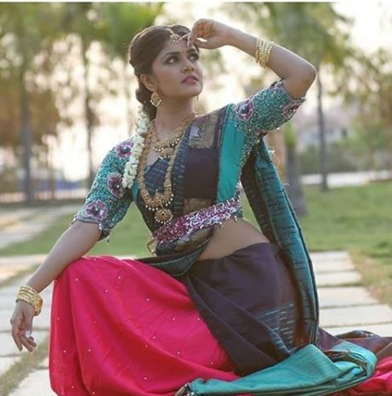 <p>ಸಂಜನಾ ಆನಂದ್ ಮೂಲತಃ ಕೊಡಗಿನ ಕುವರಿ, ಬೆಳೆದಿದ್ದು ಬೆಂಗಳೂರಿನಲ್ಲಿ.</p> <p>ಸಂಜನಾ ಆನಂದ್ ಮೂಲತಃ ಕೊಡಗಿನ ಕುವರಿ, ಬೆಳೆದಿದ್ದು ಬೆಂಗಳೂರಿನಲ್ಲಿ.</p>