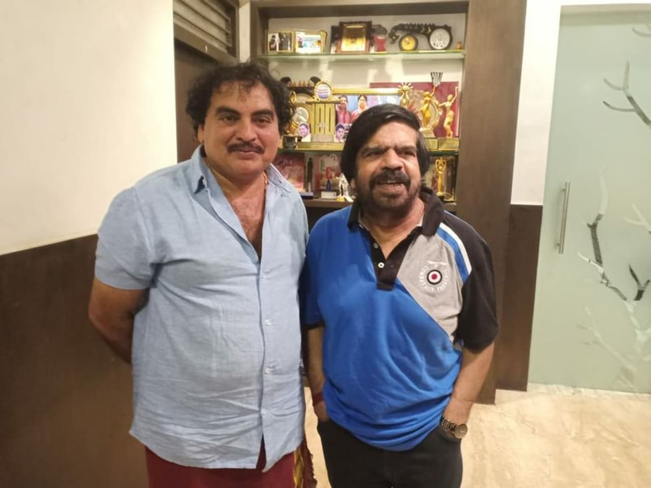 <p> 1993ರಲ್ಲಿ 'ಶ್' ಚಿತ್ರದ ಮೂಲಕ ಸಹಾಯ ನಿರ್ದೇಶಕನಾಗಿ ಚಿತ್ರರಂಗಕ್ಕೆ ಕಾಲಿಟ್ಟರು ಕುಮಾರ್.</p> <p> 1993ರಲ್ಲಿ 'ಶ್' ಚಿತ್ರದ ಮೂಲಕ ಸಹಾಯ ನಿರ್ದೇಶಕನಾಗಿ ಚಿತ್ರರಂಗಕ್ಕೆ ಕಾಲಿಟ್ಟರು ಕುಮಾರ್.</p>