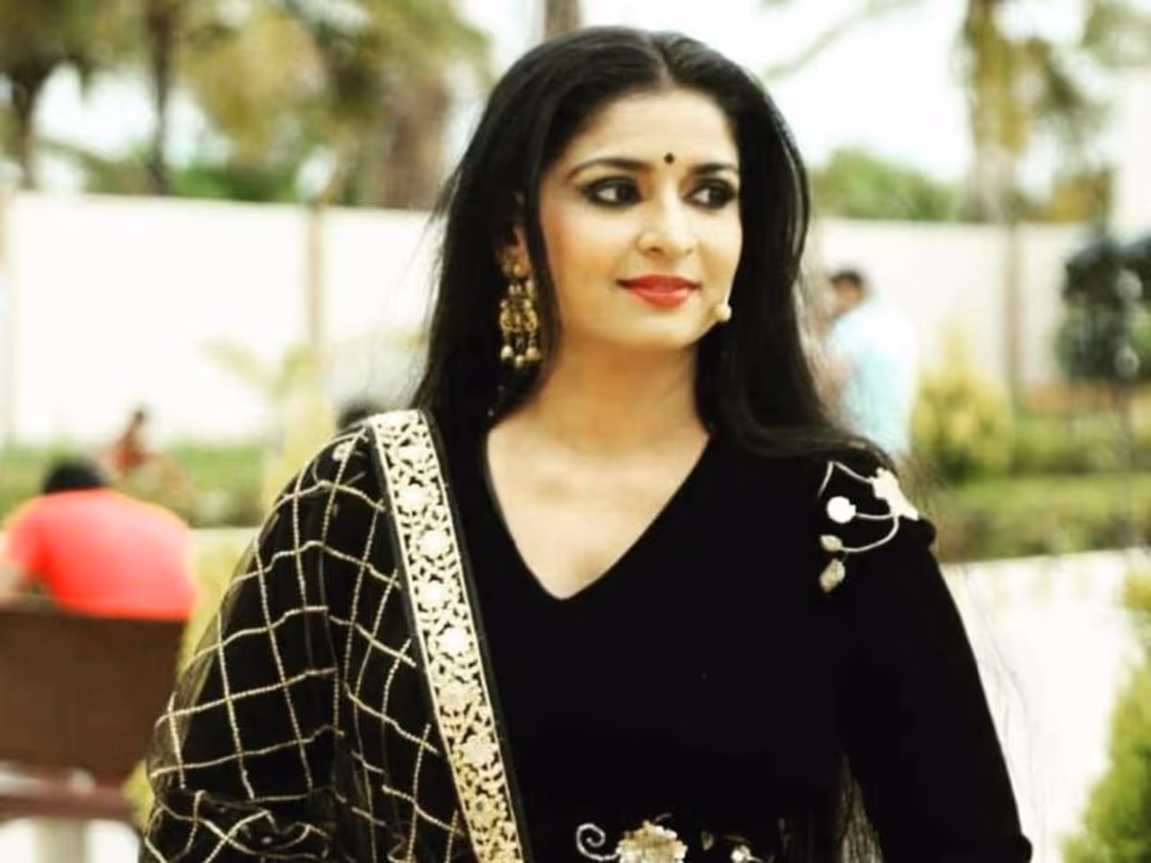 <p>ಮಲೆನಾಡಿನ ಈ ಮಾತಿನಮಲ್ಲಿ ಸುಷ್ಮಾ ಮೂಲತಃ ಚಿಕ್ಕಮಗಳೂರಿನ ಕೊಪ್ಪದವರು . </p> <p>ಮಲೆನಾಡಿನ ಈ ಮಾತಿನಮಲ್ಲಿ ಸುಷ್ಮಾ ಮೂಲತಃ ಚಿಕ್ಕಮಗಳೂರಿನ ಕೊಪ್ಪದವರು . </p>