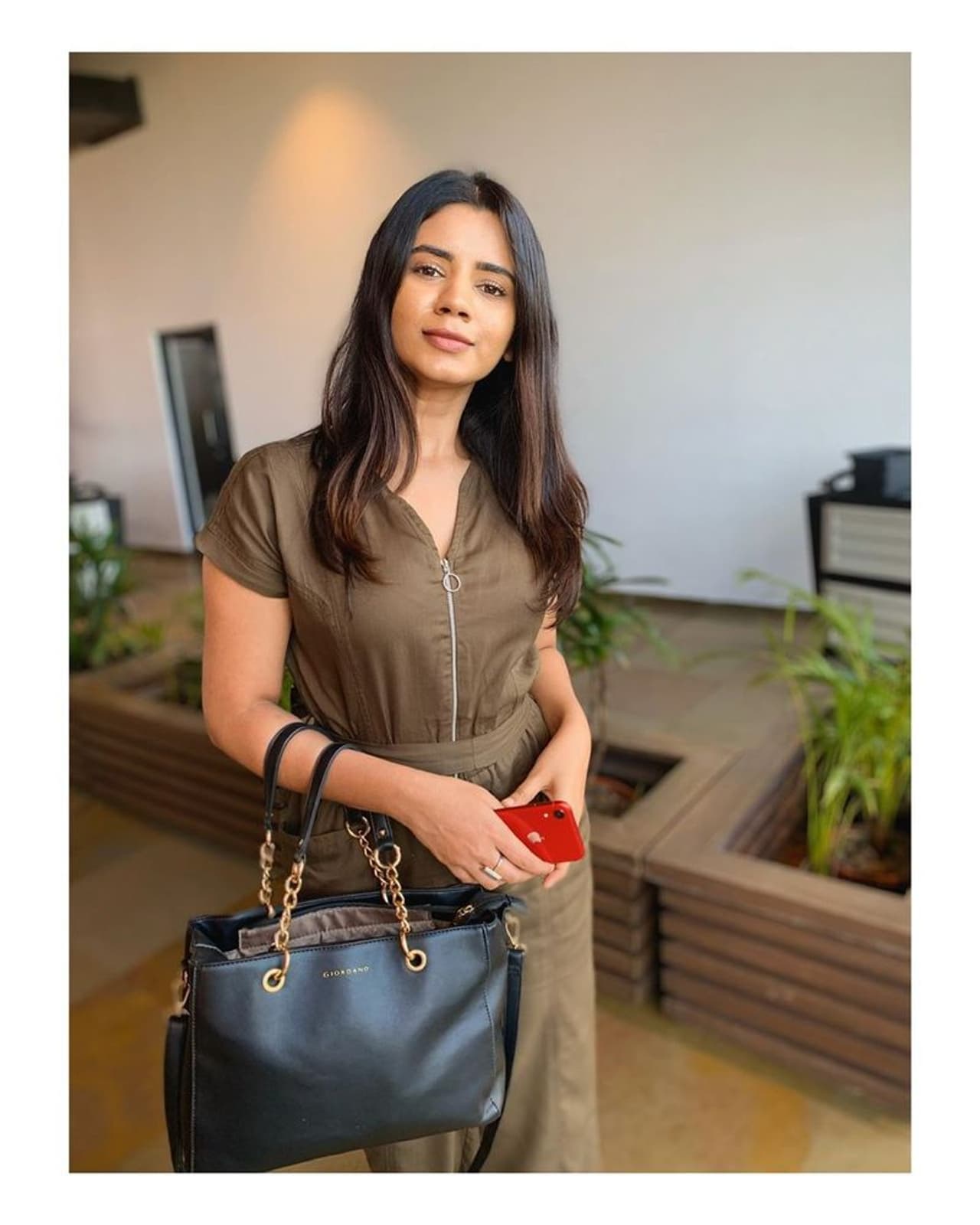 <p>Soundarya </p> <p>Soundarya </p>