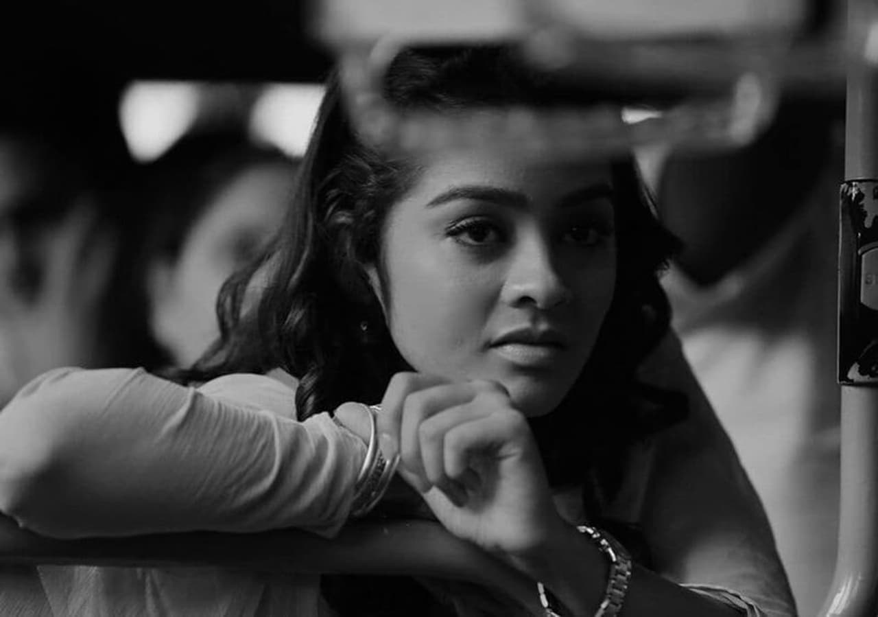 <p>Gayathri </p> <p>Gayathri </p>