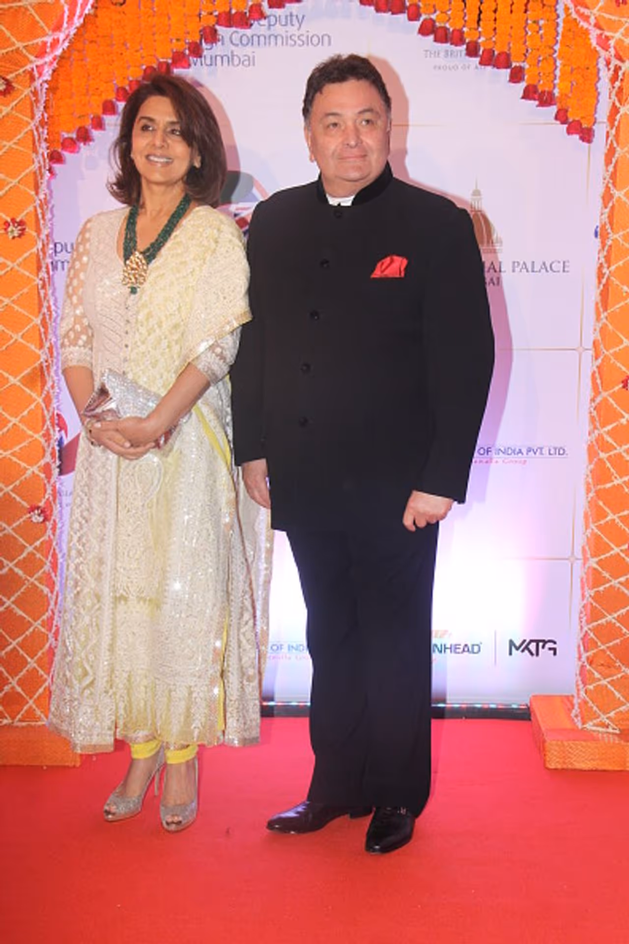 <p>1970ರಲ್ಲಿ 'Bobby' ಚಿತ್ರದ ಮೂಲಕ ಬಾಲಿವುಡ್ ಚಿತ್ರರಂಗಕ್ಕೆ ಕಾಲಿಟ್ಟ ರಿಷಿ ಕಪೂರ್.</p> <p>1970ರಲ್ಲಿ 'Bobby' ಚಿತ್ರದ ಮೂಲಕ ಬಾಲಿವುಡ್ ಚಿತ್ರರಂಗಕ್ಕೆ ಕಾಲಿಟ್ಟ ರಿಷಿ ಕಪೂರ್.</p>