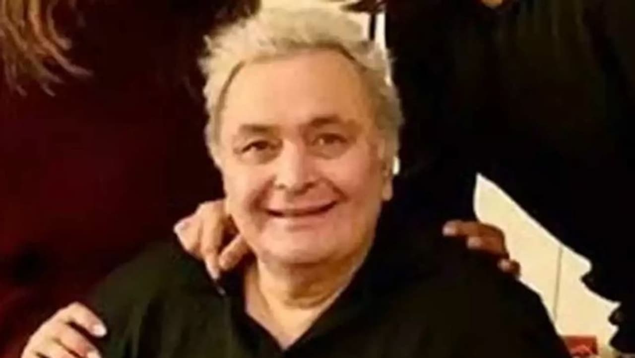 <p>ಮನುಷ್ಯನಿಗೆ ಸಾಯೋದ್ರಲ್ಲಿ ಕೆಲವು ಕಾರ್ಯಗಳನ್ನು ಮಾಡಬೇಕೆಂಬ ಆಸೆ ಇರುತ್ತದೆ. ಶ್ರೀಸಾಮಾನ್ಯನಿಗೆ ಇರಲಿ, ಸಿರಿವಂತನಿಗಿರಲಿ, ಇಂಥದ್ದೊಂದು ಕನಸು ಸಹಜ. </p> <p>ಮನುಷ್ಯನಿಗೆ ಸಾಯೋದ್ರಲ್ಲಿ ಕೆಲವು ಕಾರ್ಯಗಳನ್ನು ಮಾಡಬೇಕೆಂಬ ಆಸೆ ಇರುತ್ತದೆ. ಶ್ರೀಸಾಮಾನ್ಯನಿಗೆ ಇರಲಿ, ಸಿರಿವಂತನಿಗಿರಲಿ, ಇಂಥದ್ದೊಂದು ಕನಸು ಸಹಜ. </p>