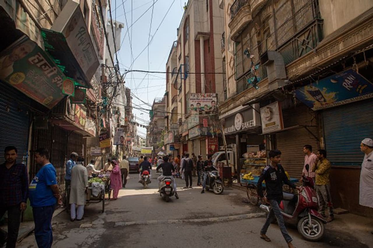 <p>മഹാരാഷ്ട്രയില് രോഗ ബാധയേറ്റവരുടെ എണ്ണം പതിനായിരം കഴിഞ്ഞു. 459 പേരുടെ ജീവനാണ് മഹാരാഷ്ട്രയ്ക്ക് നഷ്ടമായത്.</p> <p>മഹാരാഷ്ട്രയില് രോഗ ബാധയേറ്റവരുടെ എണ്ണം പതിനായിരം കഴിഞ്ഞു. 459 പേരുടെ ജീവനാണ് മഹാരാഷ്ട്രയ്ക്ക് നഷ്ടമായത്.</p>