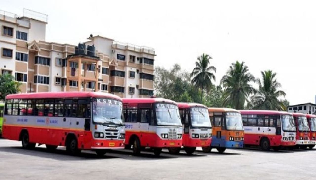 <p>Karnataka cleared the ground for unrestricted travel in the state after five months of restrictions due to COVID 19, two expert committees that have been advising the government on the pandemic have recommended an increase in testing in order to flatten the positivity rate and to ensure that the disease control efforts remain effective.</p> <p>Karnataka cleared the ground for unrestricted travel in the state after five months of restrictions due to COVID 19, two expert committees that have been advising the government on the pandemic have recommended an increase in testing in order to flatten the positivity rate and to ensure that the disease control efforts remain effective.</p>