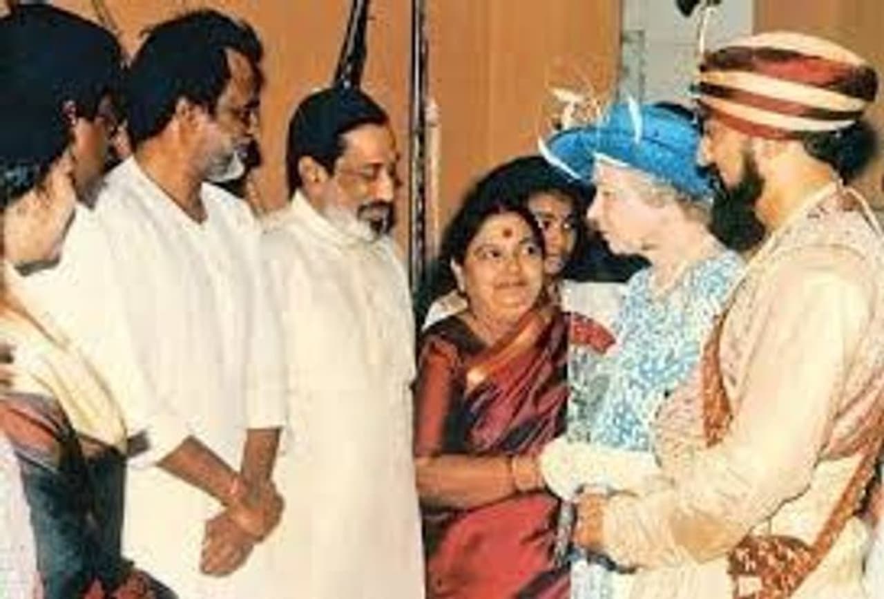 <p>sivajai</p> <p>sivajai</p>