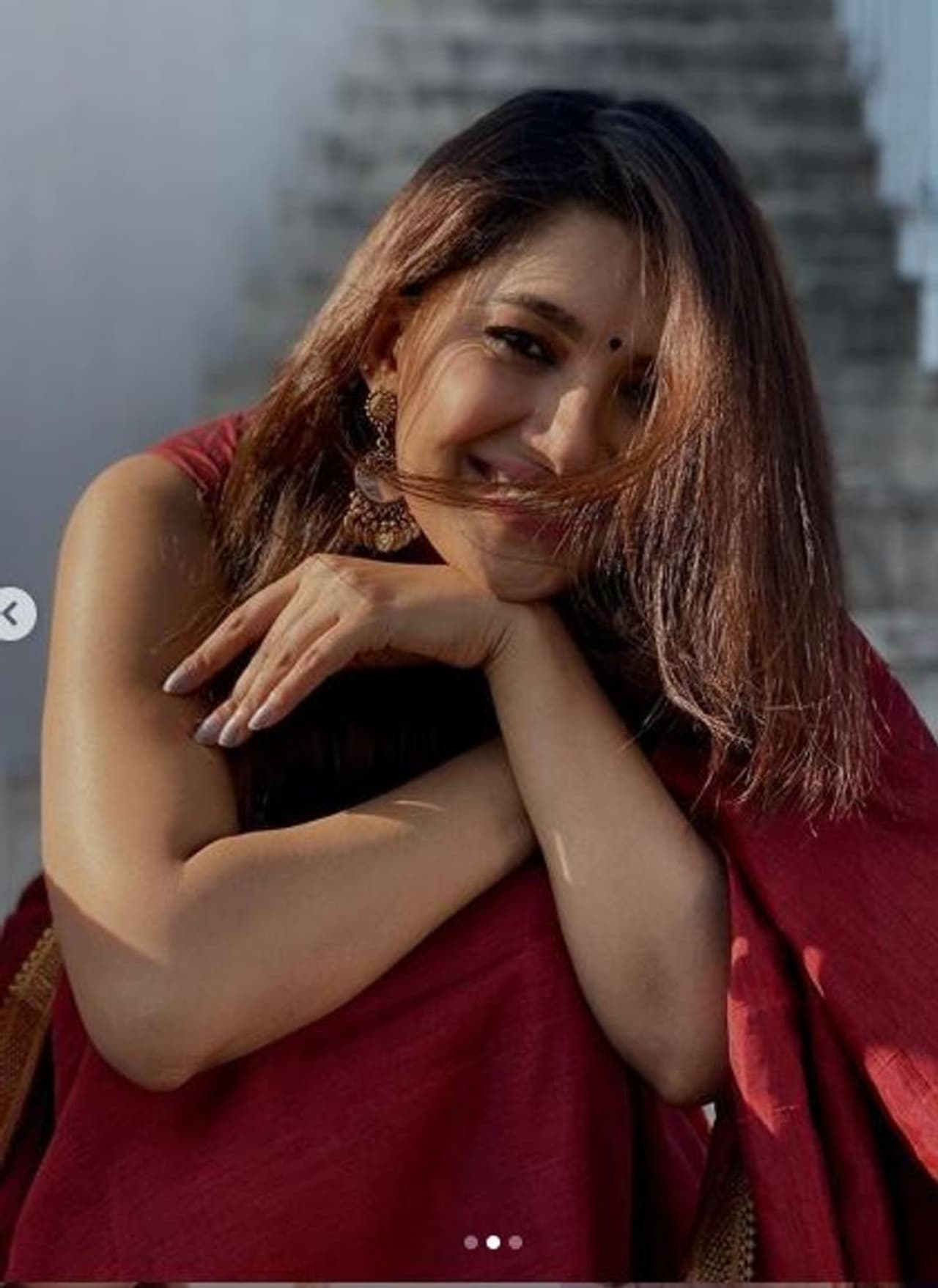 <p>Vani Bhojan Beautiful Clicks </p> <p>Vani Bhojan Beautiful Clicks </p>