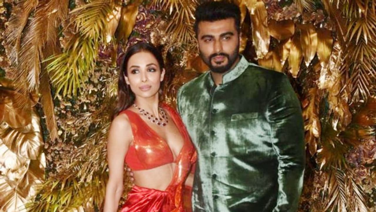 <p>Bollywood diva Malaika Arora, who is all over Instagram because of her gym looks and fit body, is also now and then grabbing the limelight for her relationship with actor Arjun Kapoor.</p> <p>Bollywood diva Malaika Arora, who is all over Instagram because of her gym looks and fit body, is also now and then grabbing the limelight for her relationship with actor Arjun Kapoor.</p>