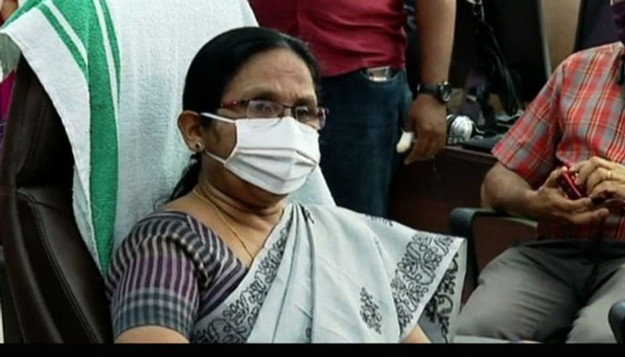 <p>സംസ്ഥാനത്ത് 7 പേര്‍ക്ക് കൂടി ഇന്ന് കൊവിഡ് സ്ഥിരീകരിച്ചതായി ആരോഗ്യമന്ത്രി കെ കെ ശൈലജ അറിയിച്ചു</p>