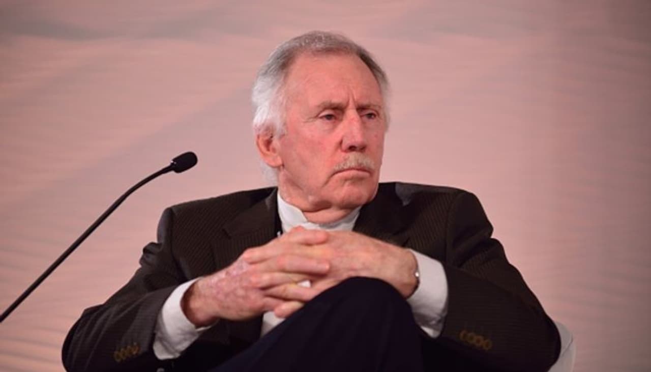 <p>Speaking to news agency <em>IANS</em>, Chappell, one of the most respected voices in cricket, said, “My experience with Dhoni the cricketer and Dhoni the person were positive. He was very easy to work with because he was open and forthright. There was no false modesty with Dhoni; if he thought he could do something, he was confident enough to say that he could.”</p> <p>Speaking to news agency <em>IANS</em>, Chappell, one of the most respected voices in cricket, said, “My experience with Dhoni the cricketer and Dhoni the person were positive. He was very easy to work with because he was open and forthright. There was no false modesty with Dhoni; if he thought he could do something, he was confident enough to say that he could.”</p>