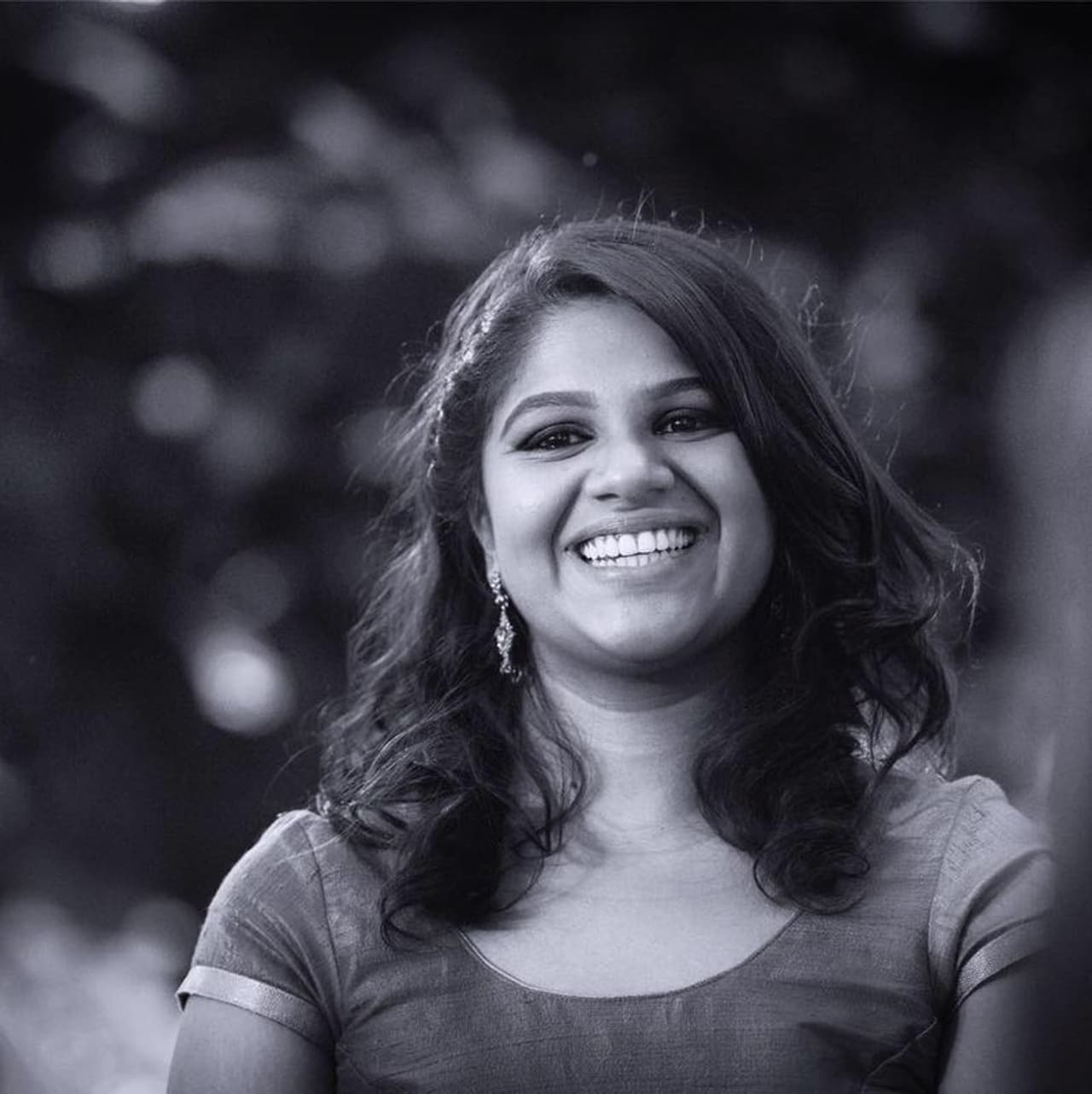 <p>ರಾಜ್ಕುಮಾರ್ ಮೊಮ್ಮಗಳು ನಿವೇದಿತಾ ಶಿವರಾಜ್ಕುಮಾರ್.</p> <p>ರಾಜ್ಕುಮಾರ್ ಮೊಮ್ಮಗಳು ನಿವೇದಿತಾ ಶಿವರಾಜ್ಕುಮಾರ್.</p>