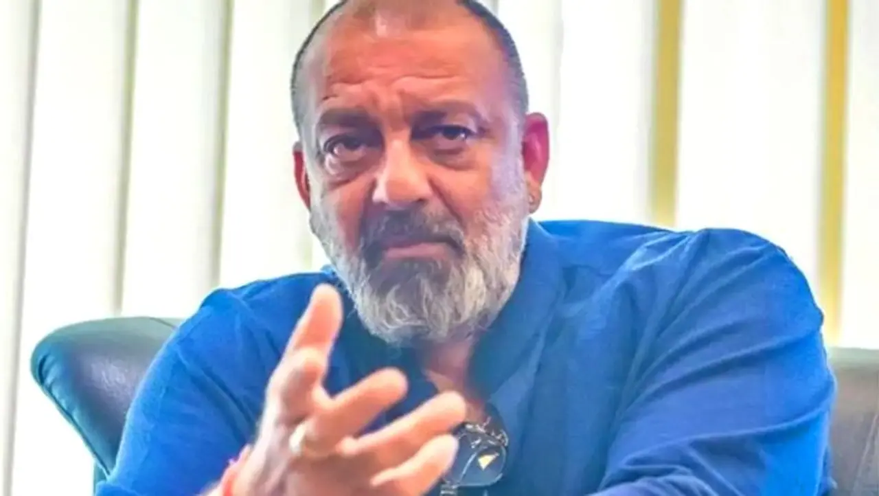 <p>ಬಾಲಿವುಡ್ನ ಮುನ್ನಬಾಯಿ ಫೇಮ್ನ ಸಂಜಯ್ದತ್ ಭಾರತದ ಪ್ರಮುಖ ನಟರಲ್ಲಿ ಒಬ್ಬರು.</p> <p>ಬಾಲಿವುಡ್ನ ಮುನ್ನಬಾಯಿ ಫೇಮ್ನ ಸಂಜಯ್ದತ್ ಭಾರತದ ಪ್ರಮುಖ ನಟರಲ್ಲಿ ಒಬ್ಬರು.</p>