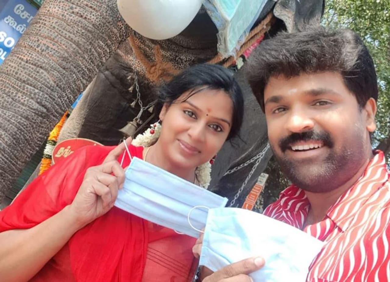 <p>என்றும் மறக்கமுடியாத சீரியல் நாயகி ! இவங்கள உங்களுக்கு ஞாபகம் இருக்கா ?? லதா ராவின் போட்டோ கேலரி ... </p> <p>என்றும் மறக்கமுடியாத சீரியல் நாயகி ! இவங்கள உங்களுக்கு ஞாபகம் இருக்கா ?? லதா ராவின் போட்டோ கேலரி ... </p>