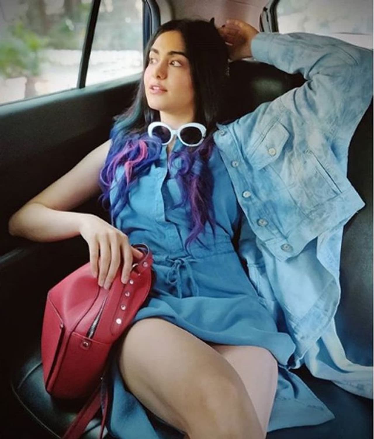 <h4><br />మార్షల్ ఆర్ట్స్ లో ఇప్పటికే పట్టభద్రురాలైన ఆదా శర్మ నాన్ చాక్, కర్రసాము వంటివి కూడా నేర్చుకుంది. యాక్షన్ సినిమాలకు తను సై అని చెప్తుంది.</h4> <h4><br />మార్షల్ ఆర్ట్స్ లో ఇప్పటికే పట్టభద్రురాలైన ఆదా శర్మ నాన్ చాక్, కర్రసాము వంటివి కూడా నేర్చుకుంది. యాక్షన్ సినిమాలకు తను సై అని చెప్తుంది.</h4>