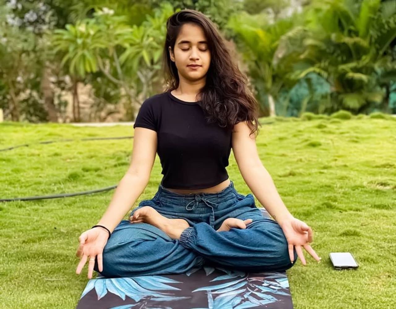 <p>டிக் டாக் முதல் தெலுங்கு பிக் பாஸ் வரை... கலக்கும் தீப்தி சுனைனா போட்டோ கேலரி ! </p> <p>டிக் டாக் முதல் தெலுங்கு பிக் பாஸ் வரை... கலக்கும் தீப்தி சுனைனா போட்டோ கேலரி ! </p>