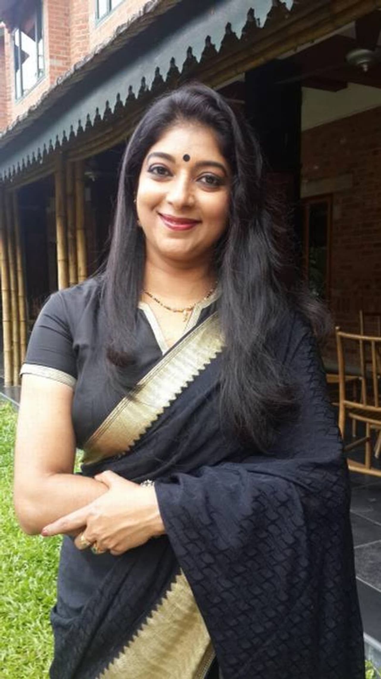 <p>ನಟಿ ಸಿತಾರಾ ಮೂಲತಃ ಮಲಯಾಳಿ ಆಗಿದ್ದು ಹುಟ್ಟಿ ಬೆಳೆದದ್ದು ಕೇರಳದಲ್ಲಿ. </p> <p>ನಟಿ ಸಿತಾರಾ ಮೂಲತಃ ಮಲಯಾಳಿ ಆಗಿದ್ದು ಹುಟ್ಟಿ ಬೆಳೆದದ್ದು ಕೇರಳದಲ್ಲಿ. </p>