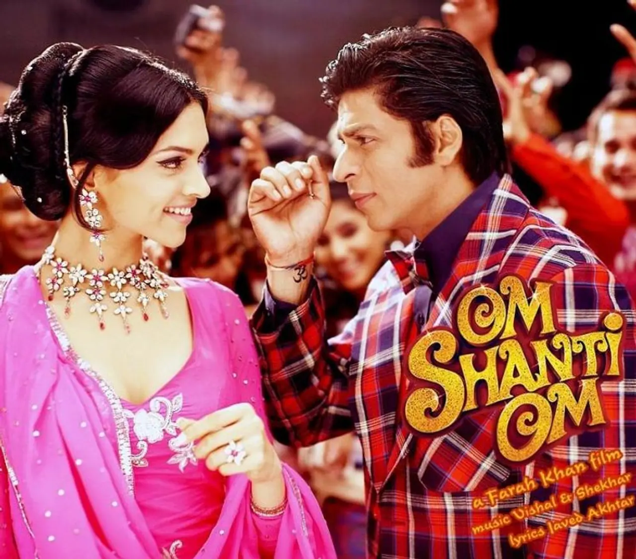 <p style="text align: justify;">Shanti Priya, the first character played by Deepika Padukone is still remembered for its grace, poise, and a smile that one can never forget. Deepika Padukone stepped into the world of cinema with Om Shanti Om in 2007 with Shah Rukh Khan as her co star. Ever since she has made her mark in the industry. But do you know who suggested her name to Farah Khan?</p> <p style="text align: justify;">Shanti Priya, the first character played by Deepika Padukone is still remembered for its grace, poise, and a smile that one can never forget. Deepika Padukone stepped into the world of cinema with Om Shanti Om in 2007 with Shah Rukh Khan as her co star. Ever since she has made her mark in the industry. But do you know who suggested her name to Farah Khan?</p>